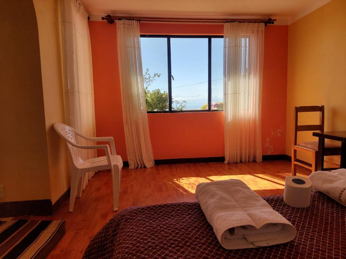 Hostal Tawri Isla del Sol Exterior foto