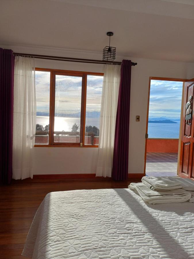 Hostal Tawri Isla del Sol Exterior foto