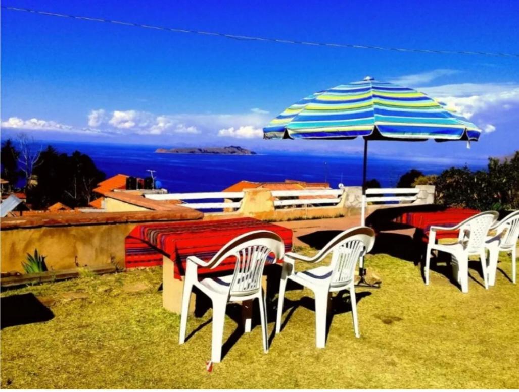 Hostal Tawri Isla del Sol Exterior foto