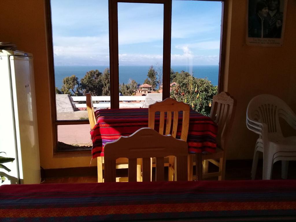 Hostal Tawri Isla del Sol Exterior foto